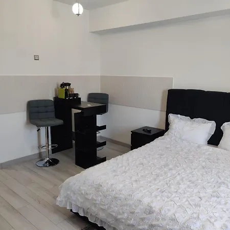 The Heart Of Rin Apartment Bucharest Exterior photo